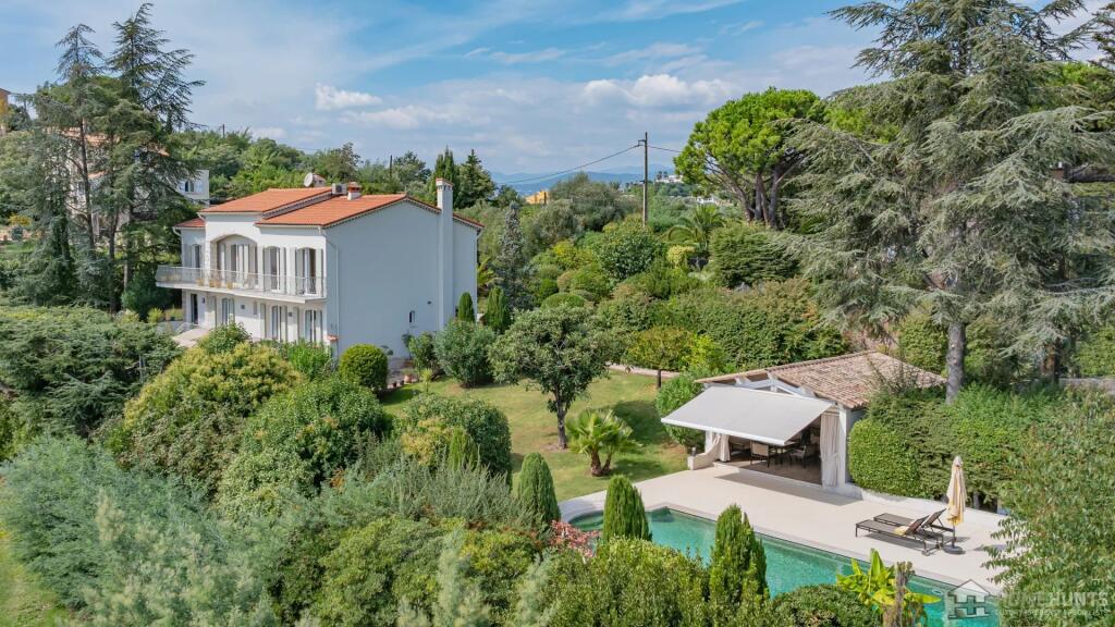 Main image of property: Provence-Alps-Cote d`Azur, Alpes-Maritimes, La Roquette-sur-Siagne