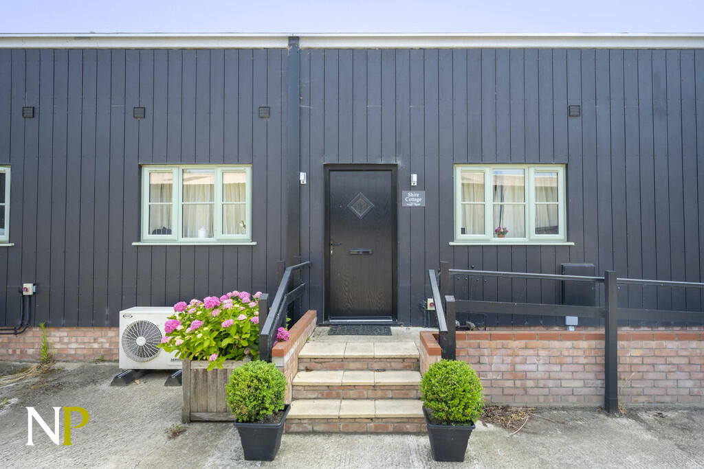 Main image of property: Bulls Road, Hemingstone