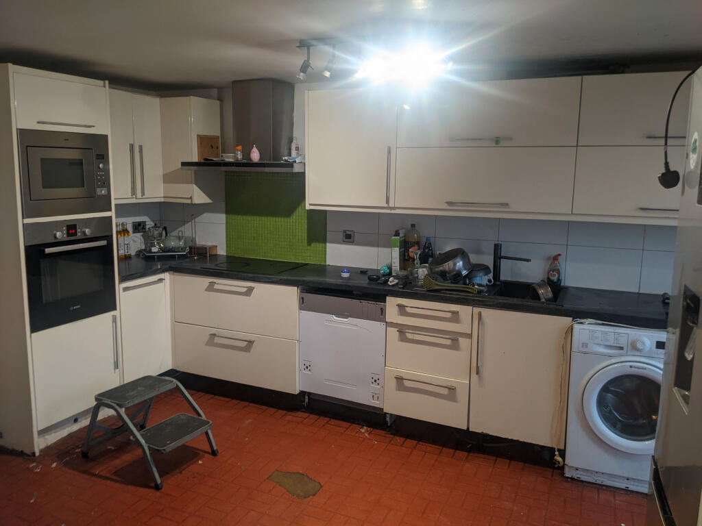 Sutton Drive, Droylsden photo 2