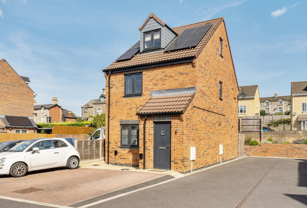 Main image of property: Greenaways, Ebley, Stroud, Gloucestershire, GL5