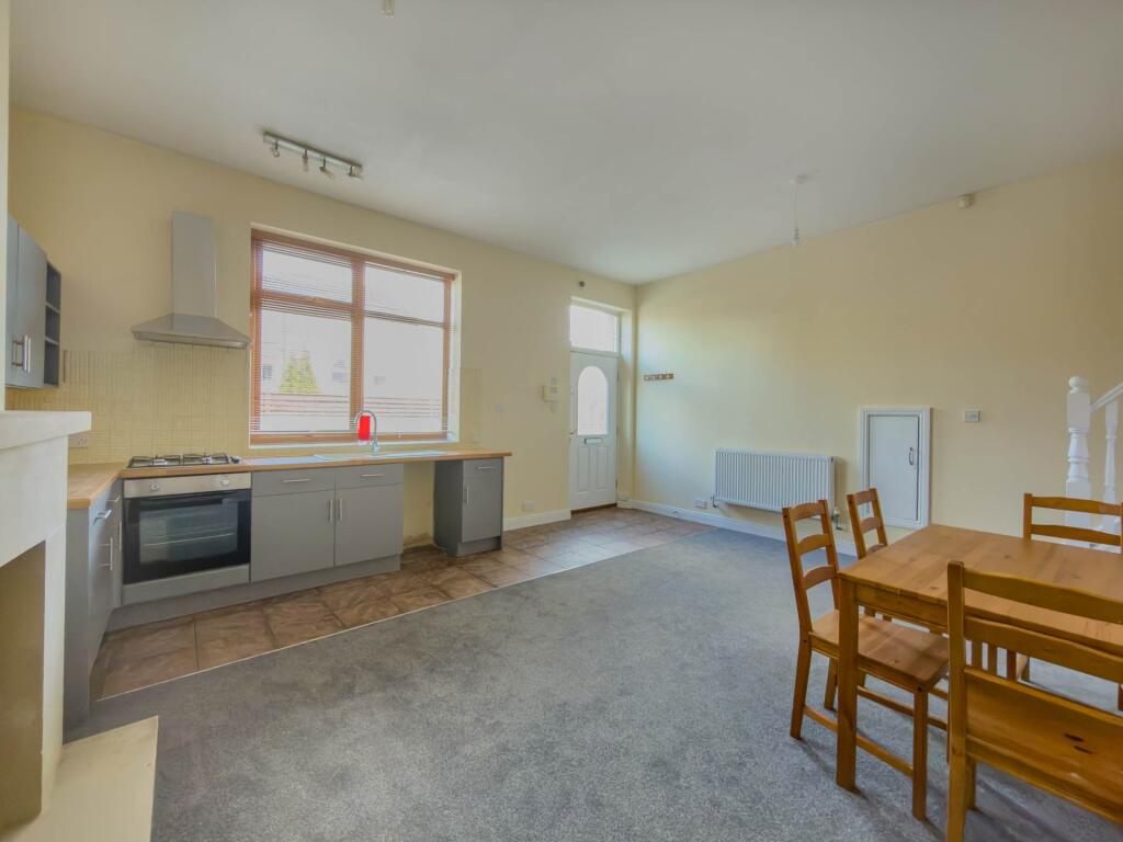 House in Kirklees, West Yorkshire - View 5