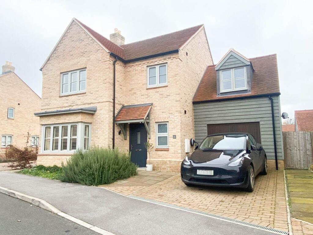 Main image of property: The Mazles, Comberton, Cambridge