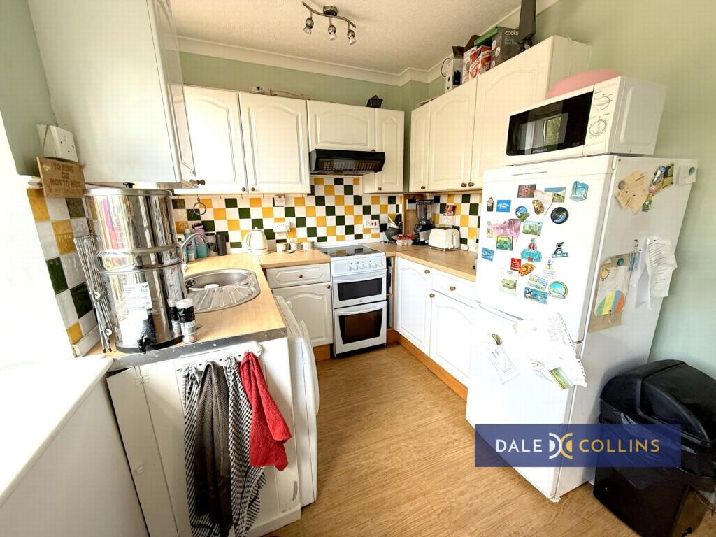 House in Stoke-on-Trent - View 5