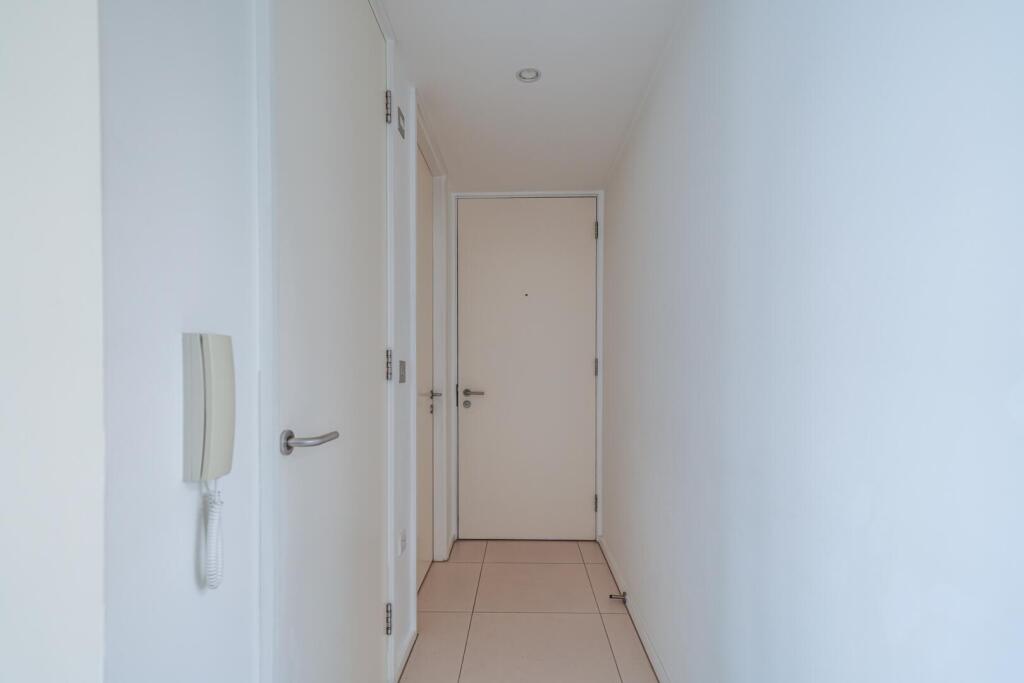 Apartment in Nottingham, Lace Market, The Meadows - View 3