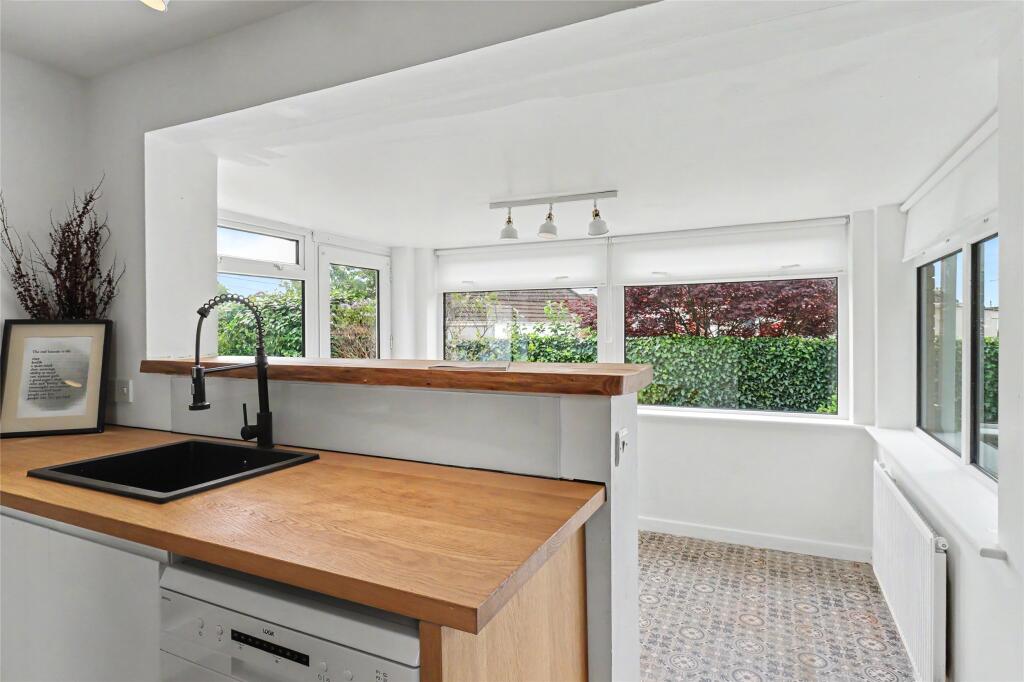 Saunton Road, Braunton, Devon, EX33 photo 4