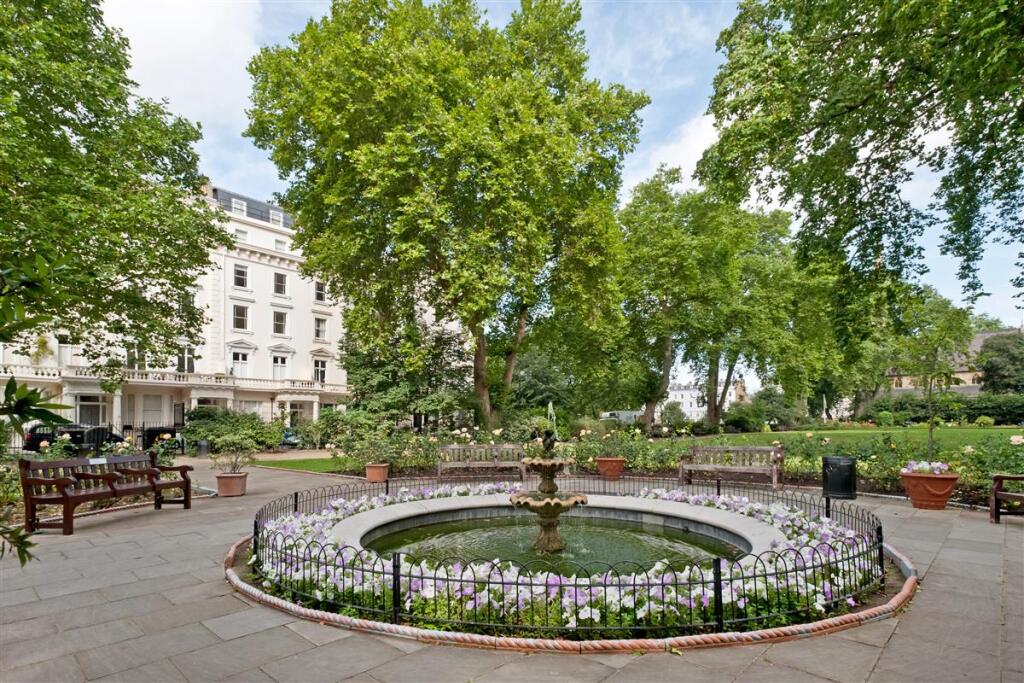 Apartment in London - View 2