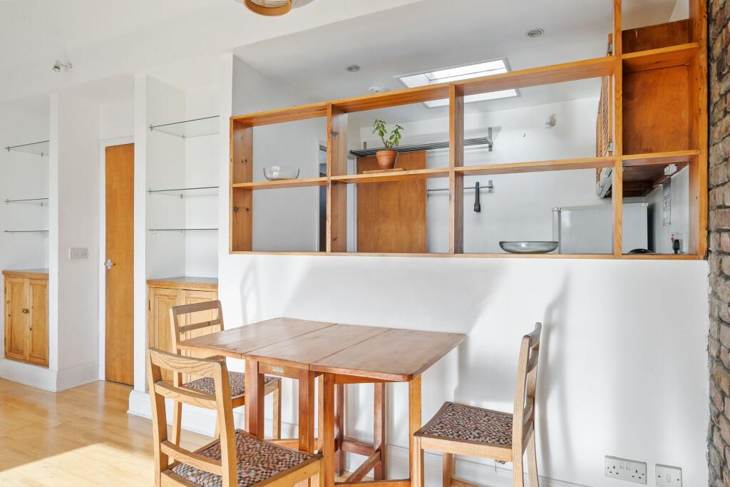 Apartment in London, Archway - View 4