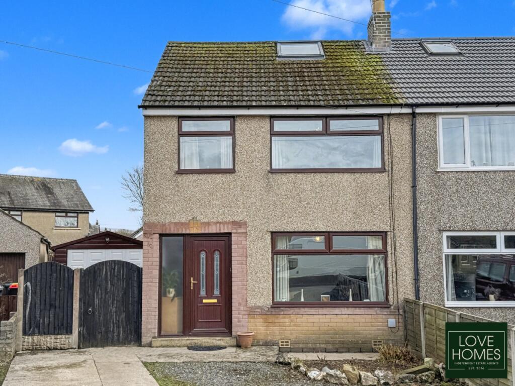 3-bed semi-detached on 3, Rose Grove, £239,995