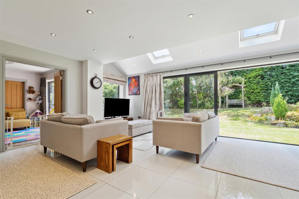 Additional image 5 of Oakley Wood Drive, Solihull