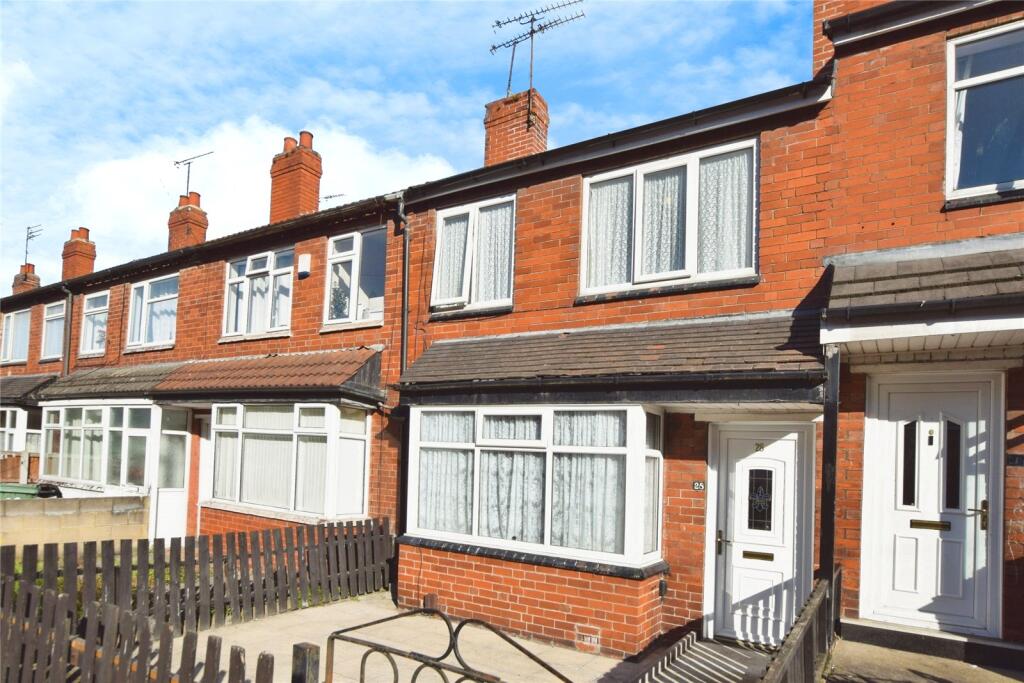 Main image of property: Longroyd Crescent, Leeds, West Yorkshire, LS11