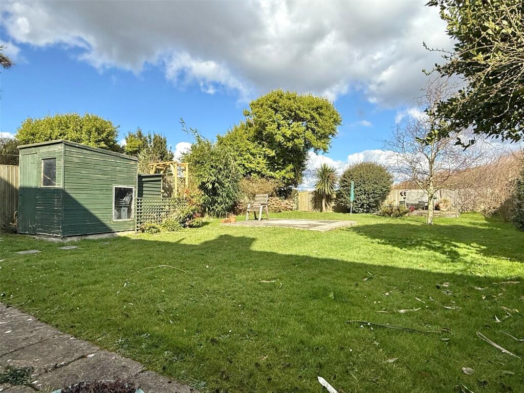 Keyhaven Road, Keyhaven, Lymington, Hampshire, SO41 photo 2