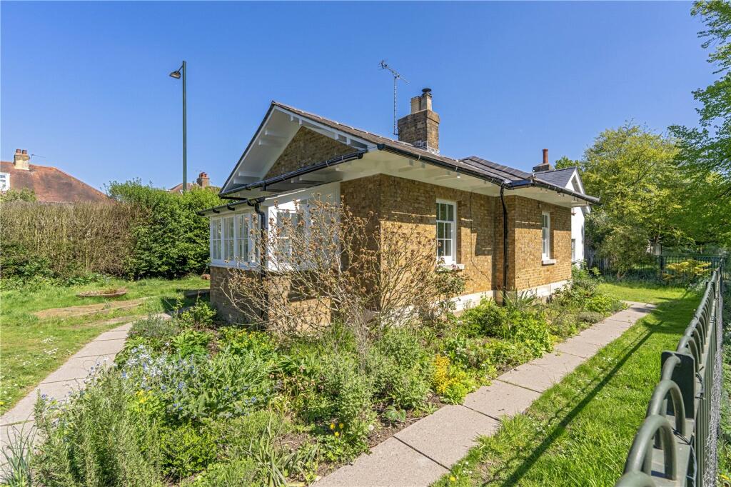 Main image of property: Park Road, Teddington, TW11
