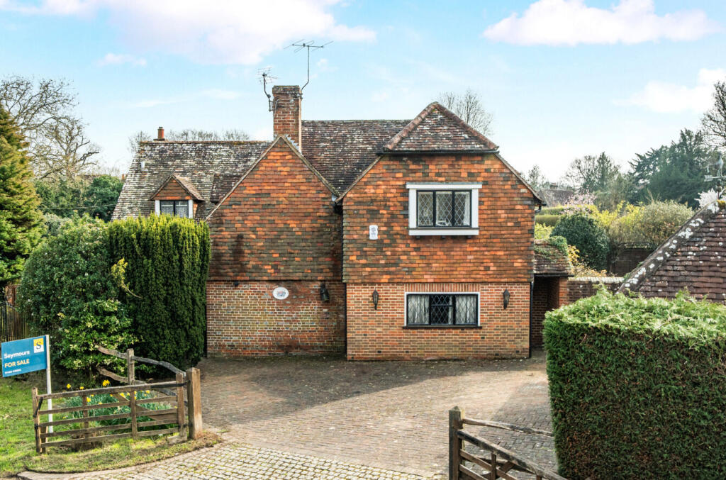 Main image of property: Woodside Road, Chiddingfold, Godalming, Surrey, GU8