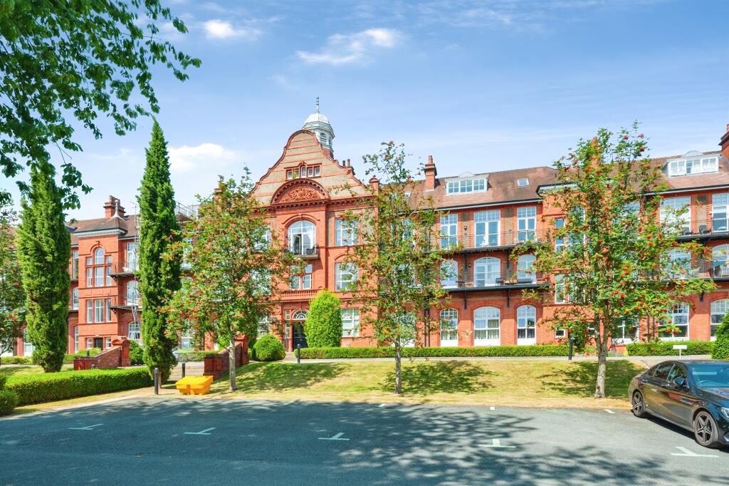 Main image of property: Kingswood Park, Kingswood, Frodsham