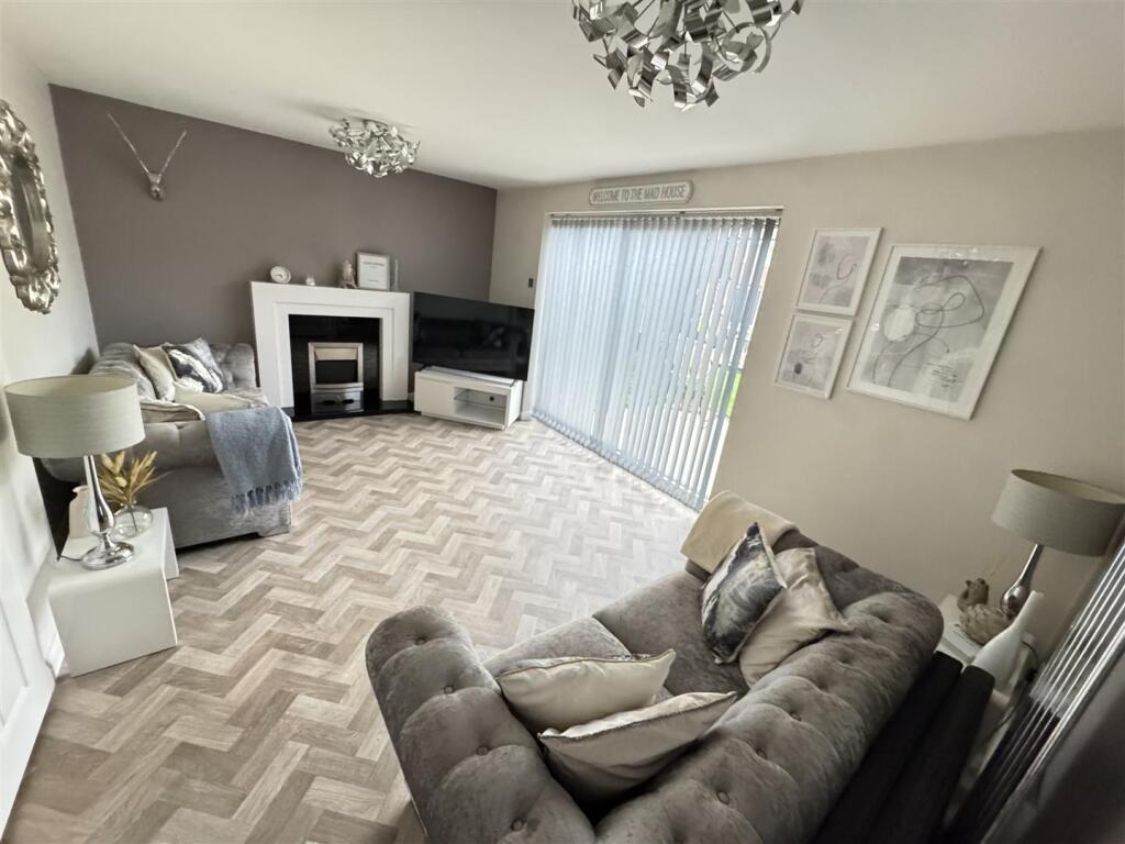 House in Ashfield, Sutton in Ashfield, Huthwaite - View 5