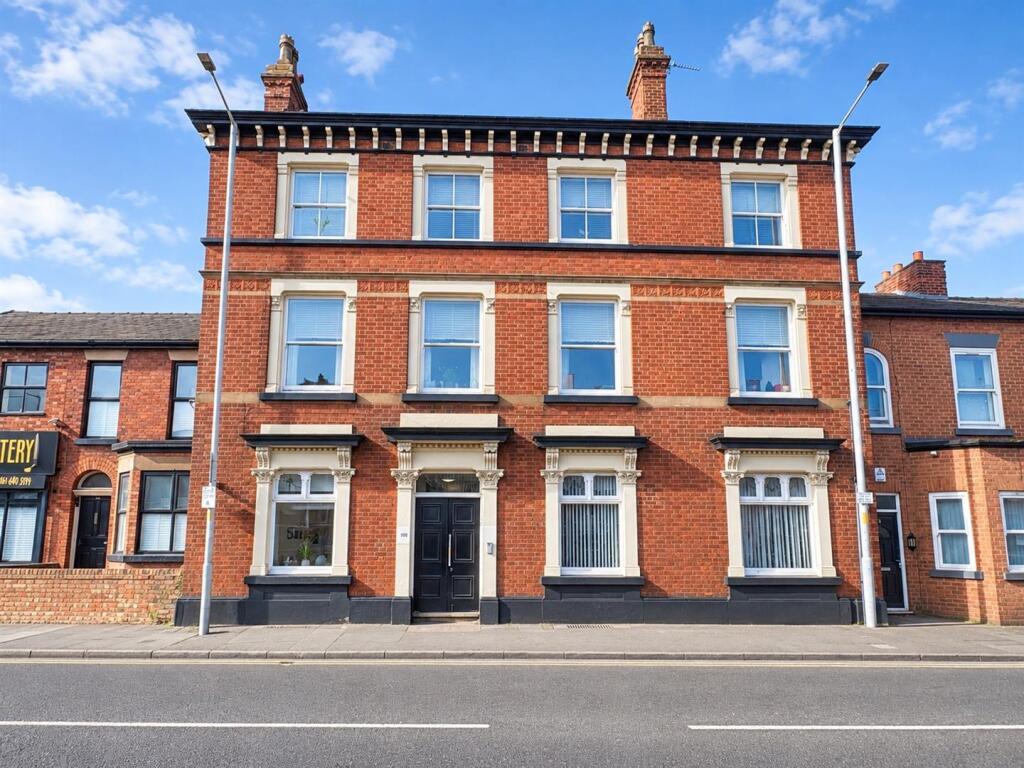 Main image of property: Shaw Heath, Stockport