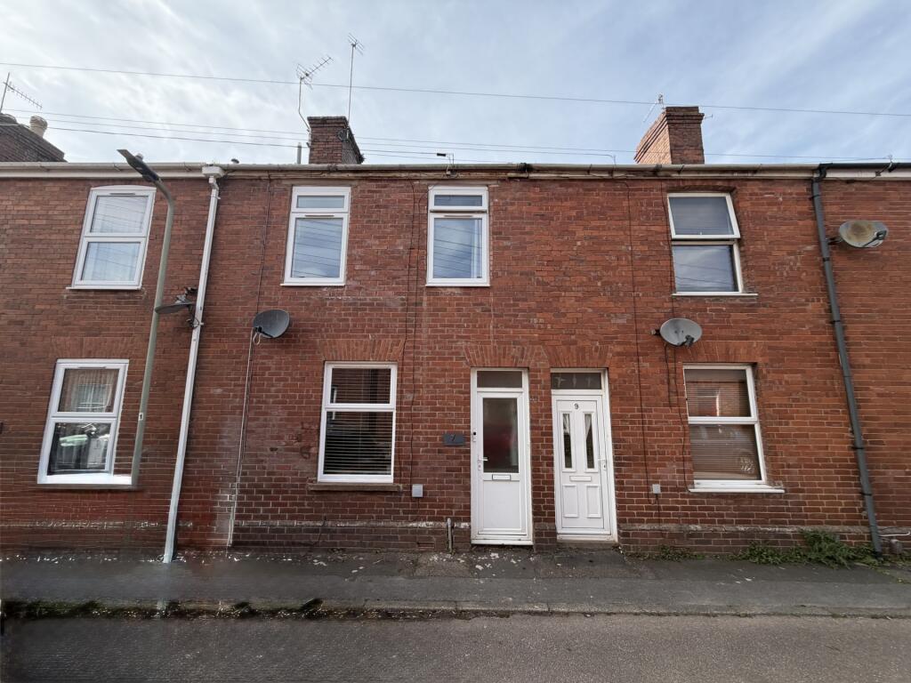 Main image of property: Cross View, Alphington, EX2