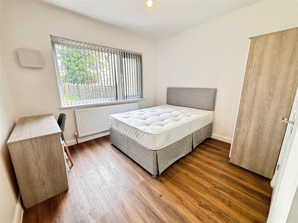 Main image of property: Hatch Lane, Harmondsworth, West Drayton, UB7