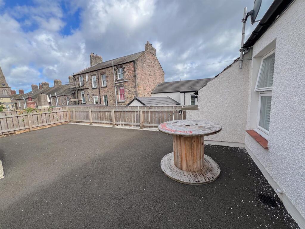 Middle Street, Spittal photo 3
