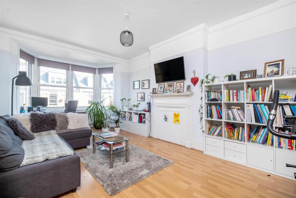 Main image of property: Upper Richmond Road West, East Sheen, SW14
