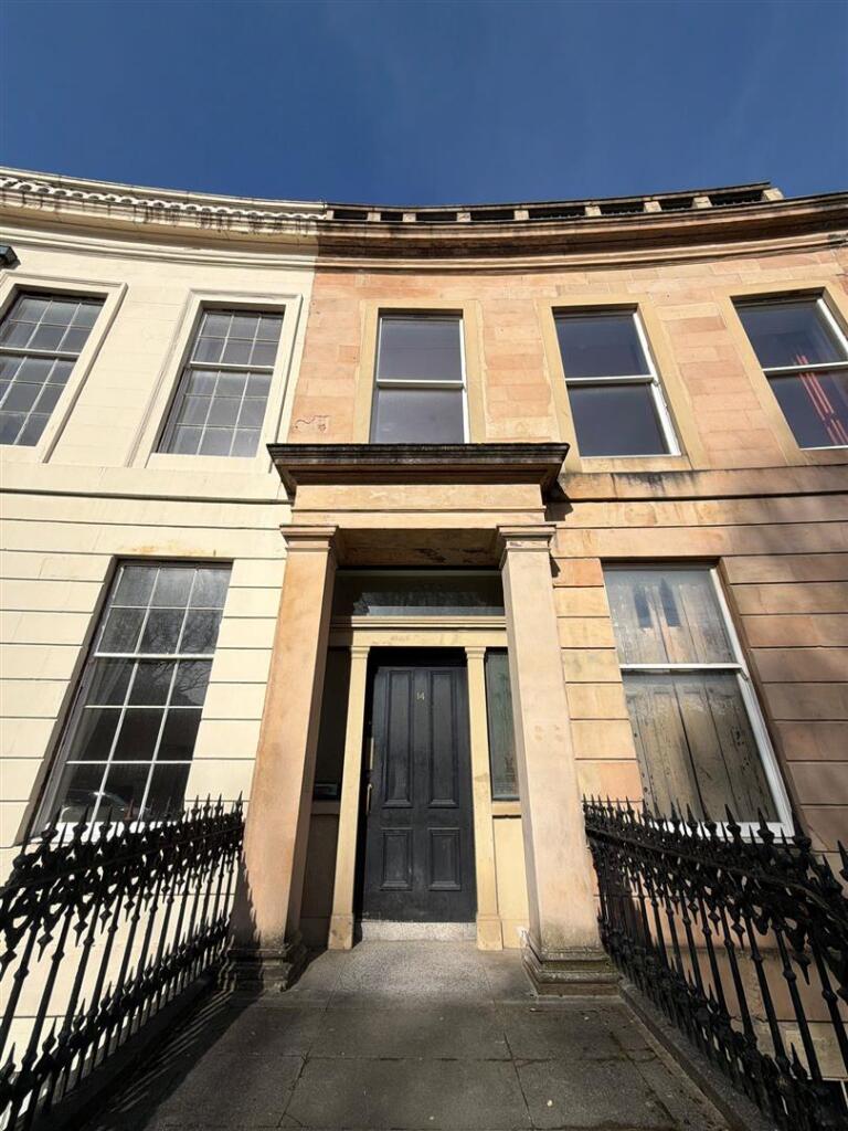 Main image of property: 14 Queens Crescent