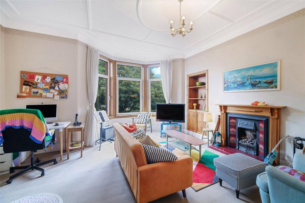 Apartment in Glasgow - View 3