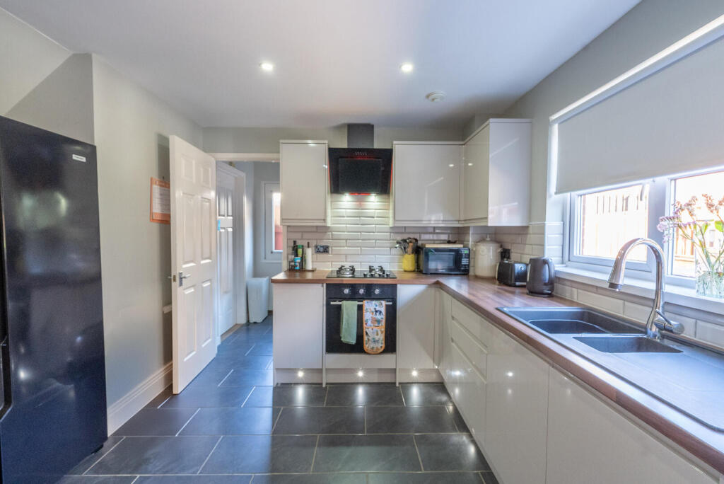 Dalry Place, Chapelhall, Airdrie, ML6 8HS photo 3