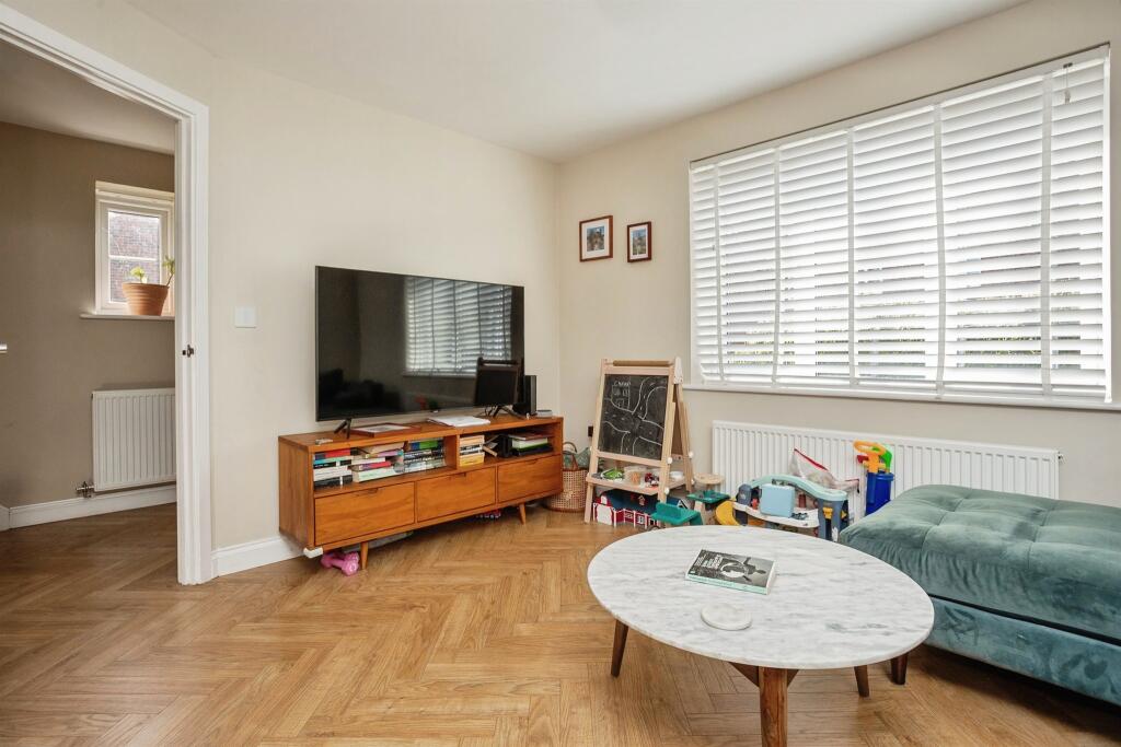 House in Melton, Leicestershire - View 2