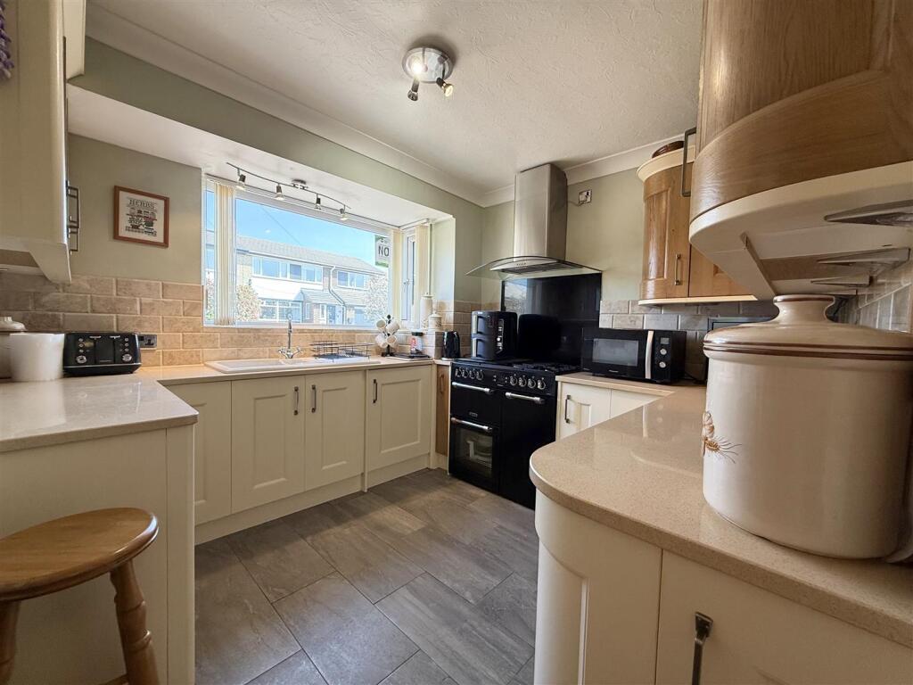 House in Kirklees, Denby Dale - View 3