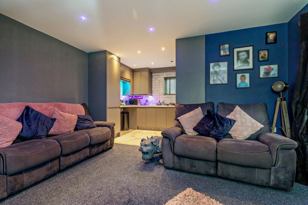 Moss House Court, Mosborough, Sheffield, S20 photo 3