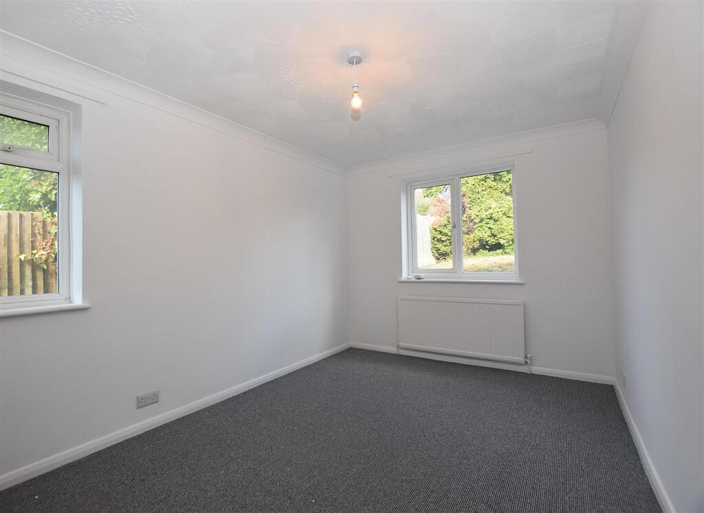 House in Tonbridge - More