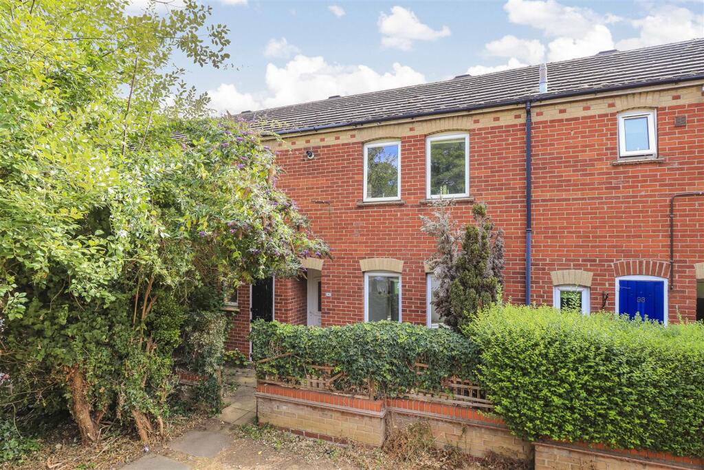 Main image of property: Minerva Way, Cambridge