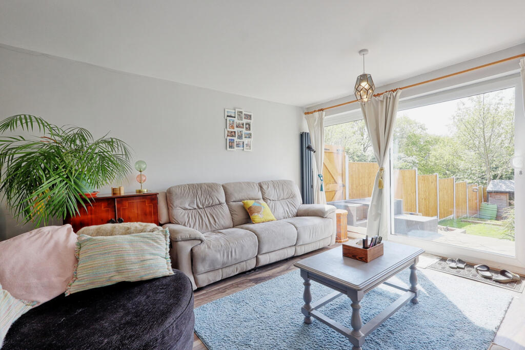 House in Southend-on-Sea - View 5