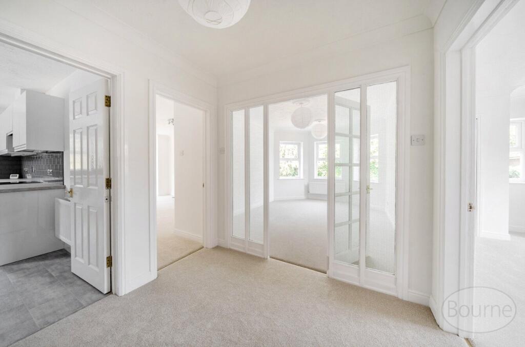 Apartment in Guildford - View 5