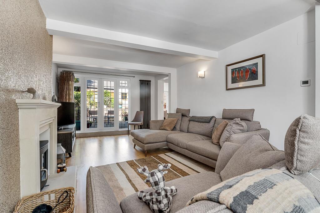 House in Leicester - More