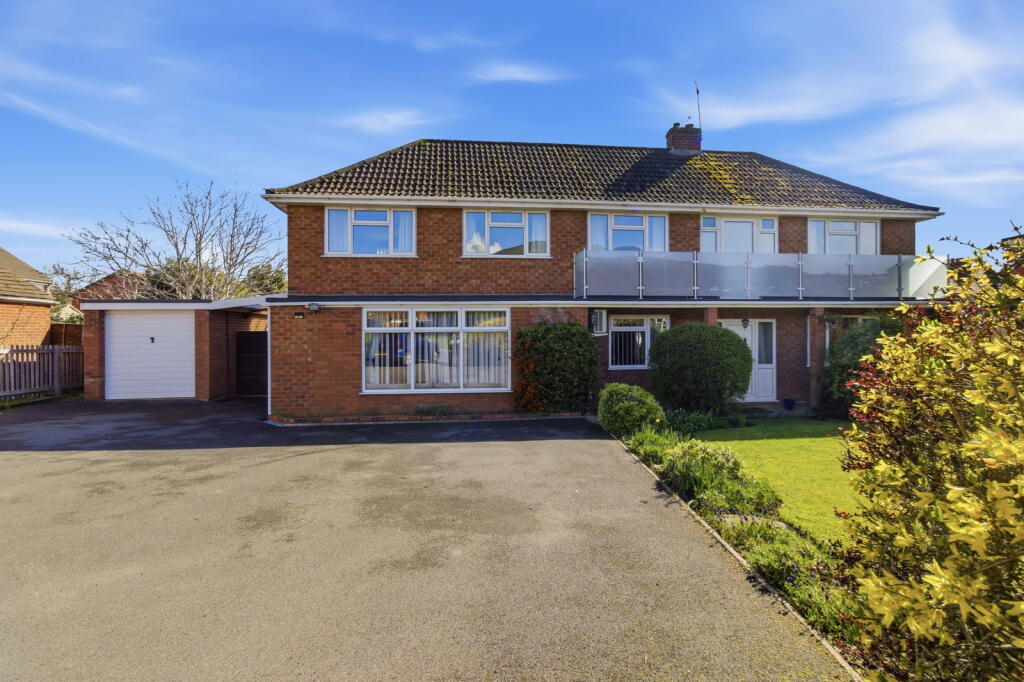 Main image of property: Poolbrook Road, Malvern, WR14