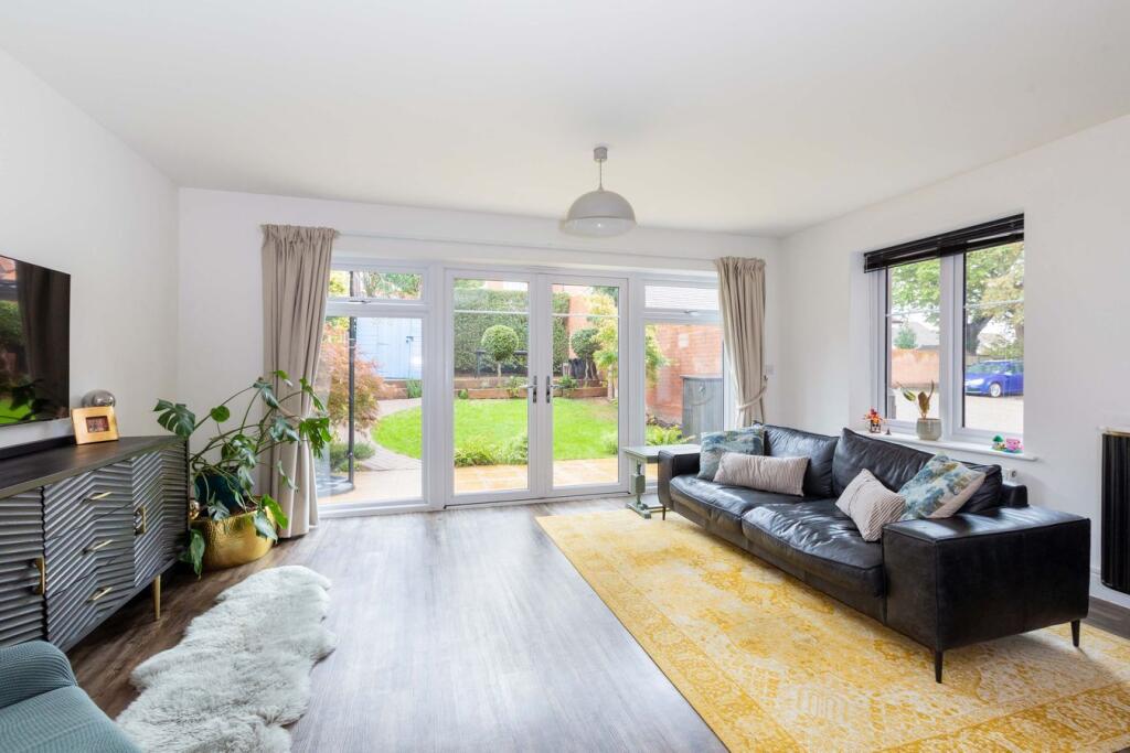 House in Slough, Windsor and Maidenhead - View 3