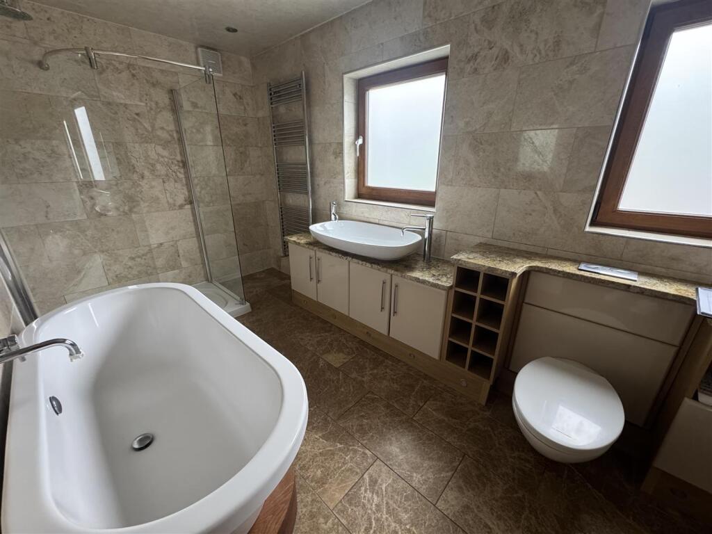 House in Barnsley, Monk Bretton - More