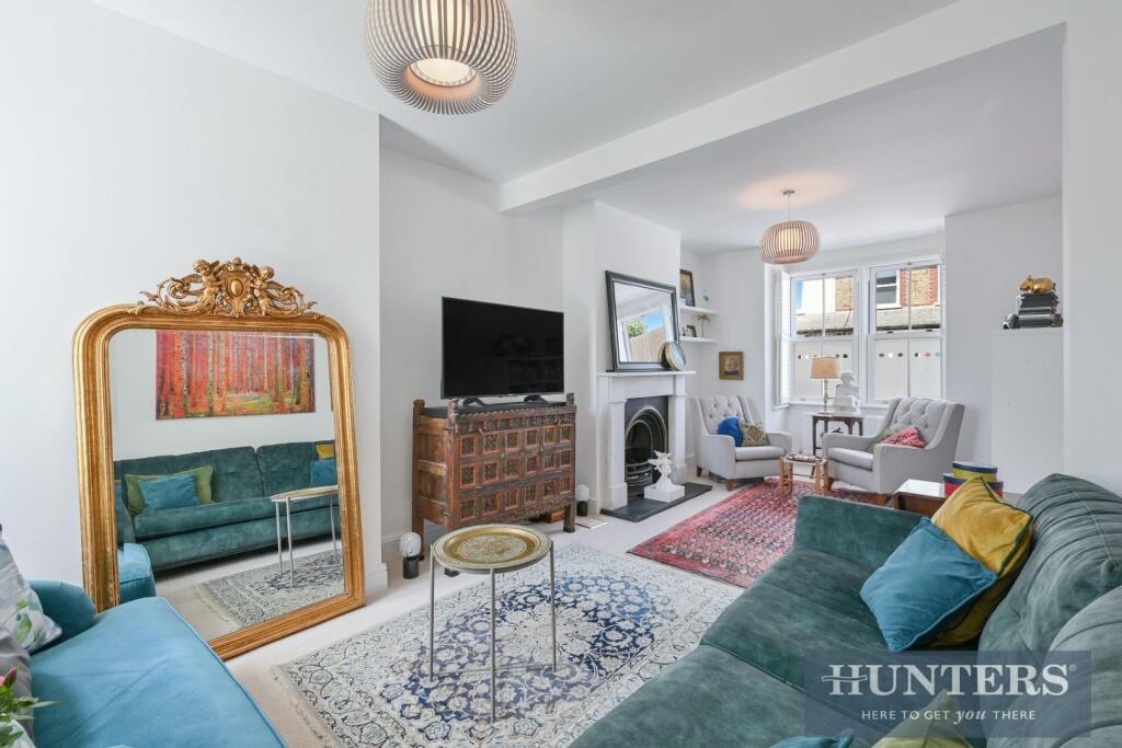 House in Worcester Park - View 5
