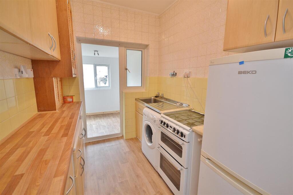 House in London - View 4