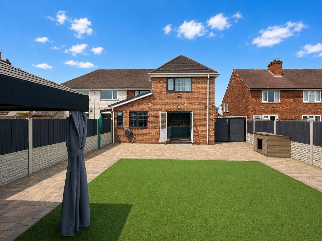 House in South Staffordshire, Featherstone - View 5