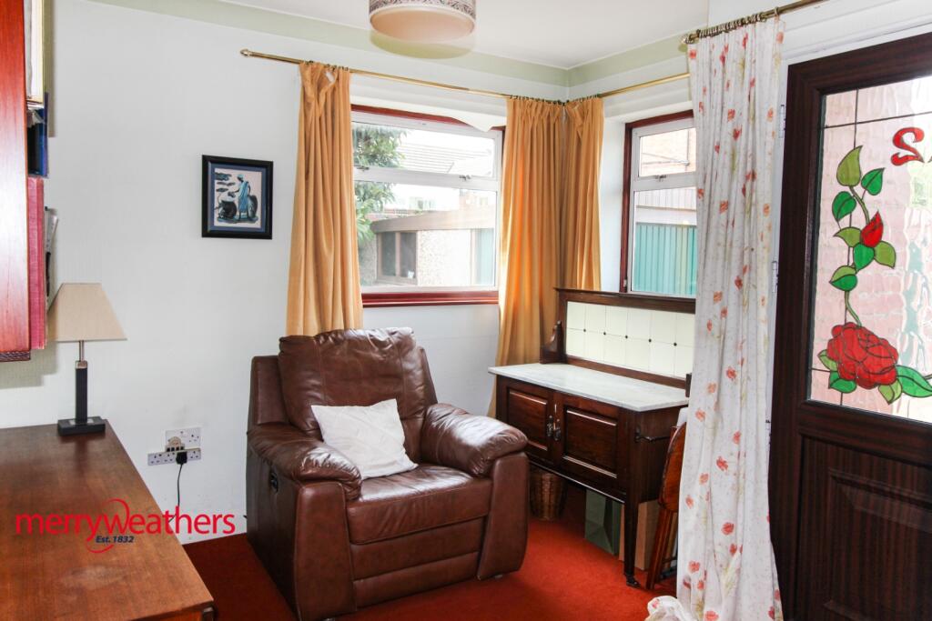 House in Rotherham, South Yorkshire - View 5