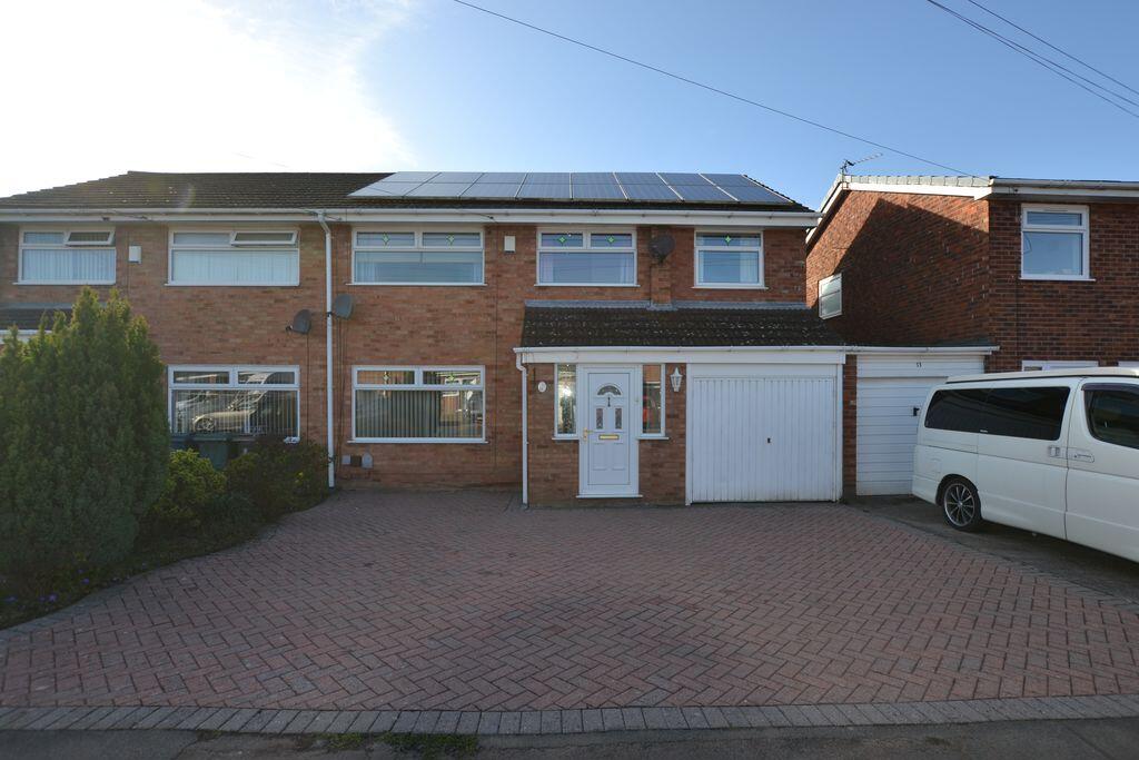 Main image of property: 51 Rivington Drive, Burscough, L40 7RN