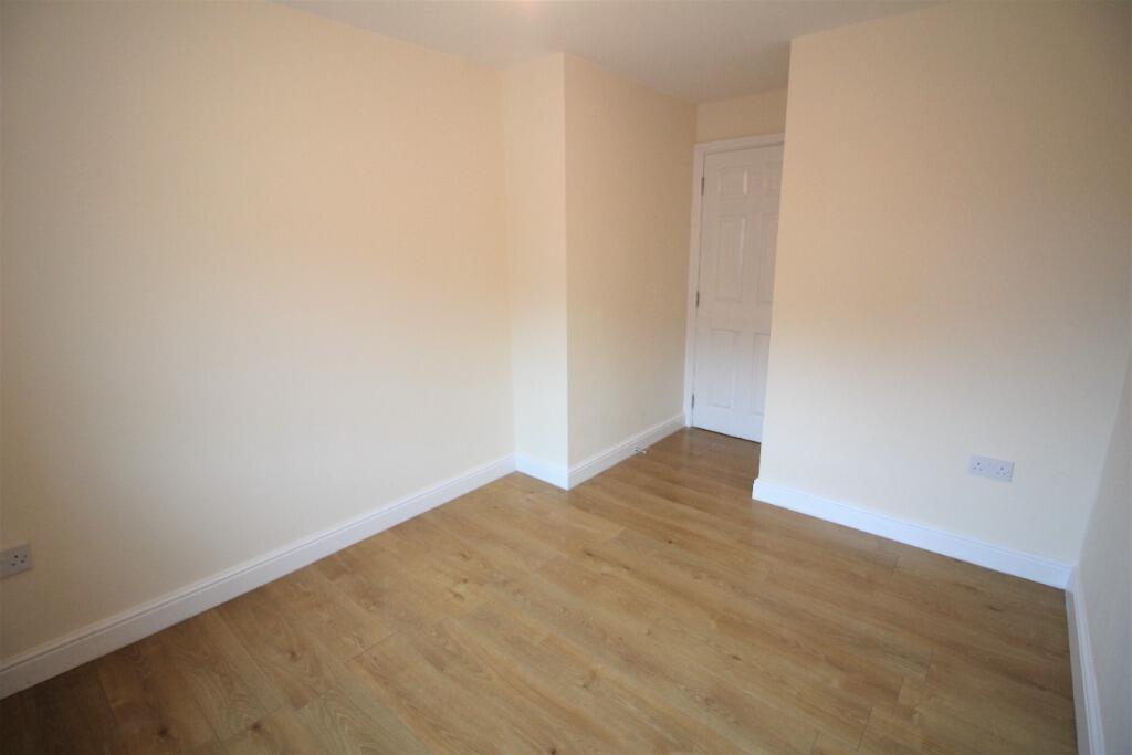 Apartment in Bolton - More