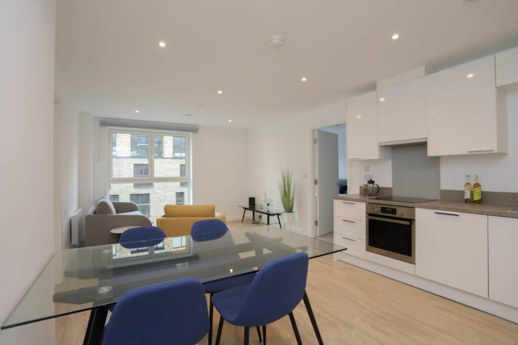 Apartment in Manchester - View 5