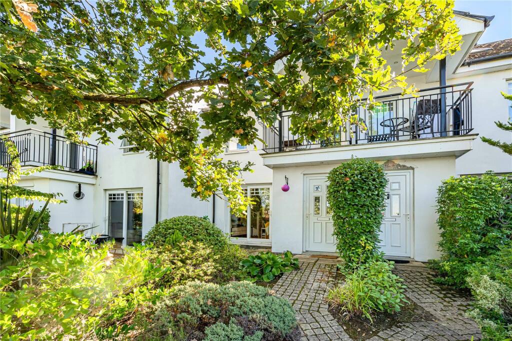 Five Oaks Mews, Bromley, BR1