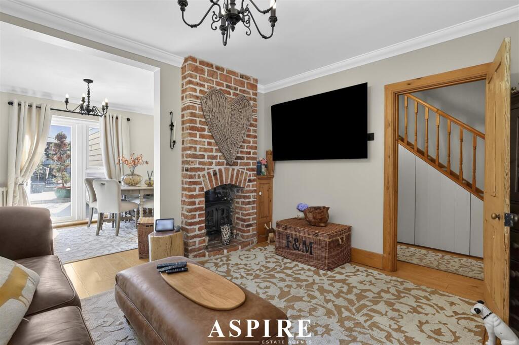 House in Basildon - View 4