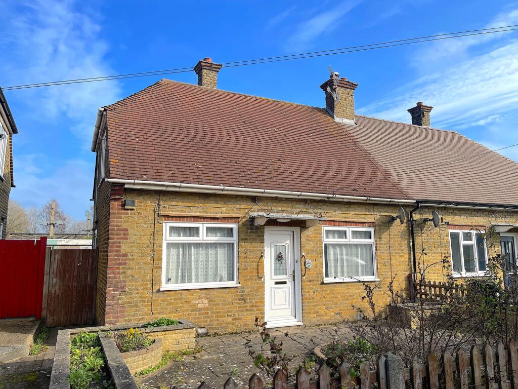 Main image of property: Makenade Avenue, Faversham, ME13