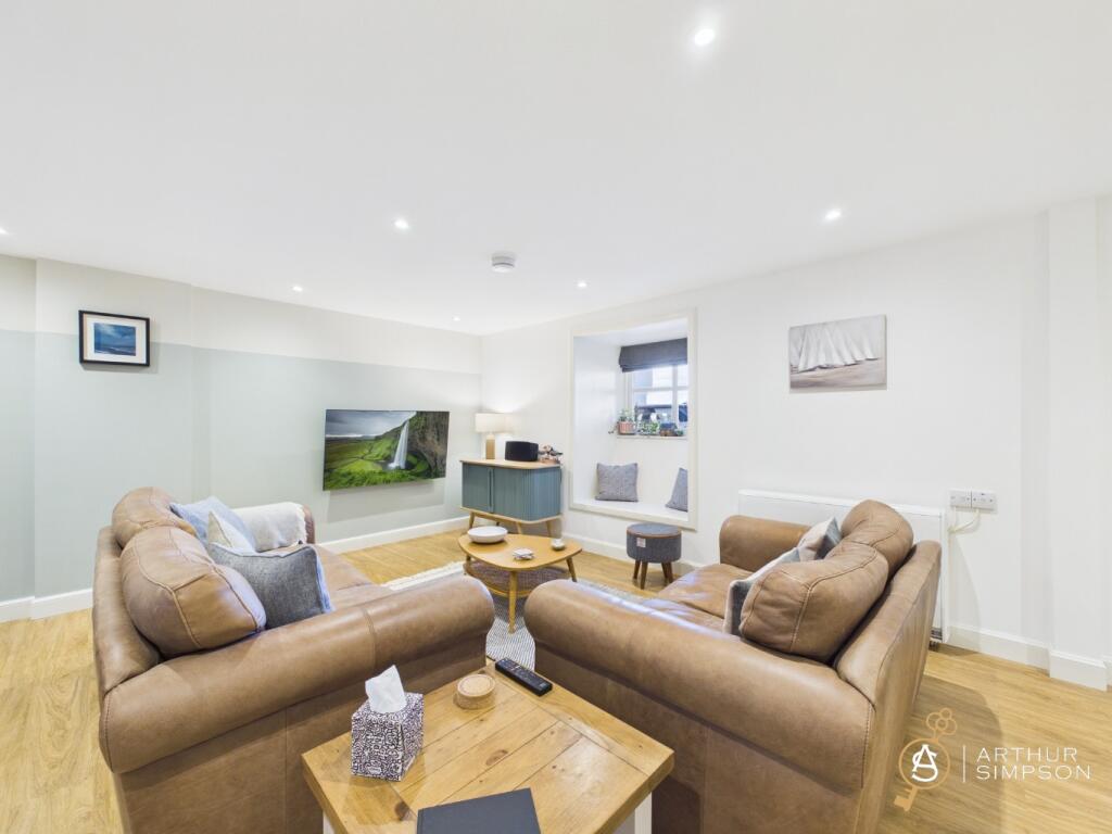 38 Commercial Street, Lerwick, Shetland, ZE1 0AB photo 4