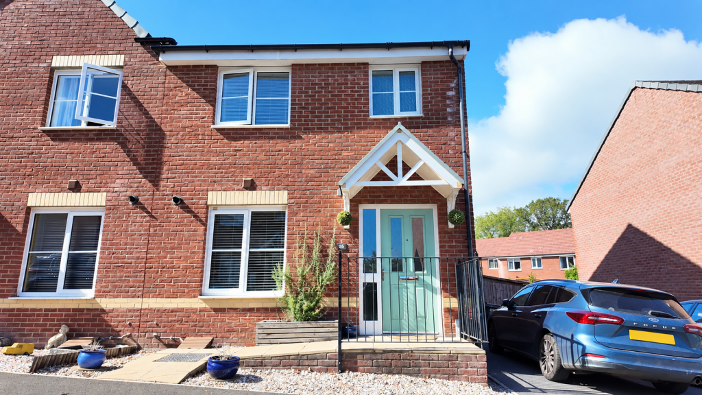 Main image of property: Cowslip Crescent, Newton Abbot